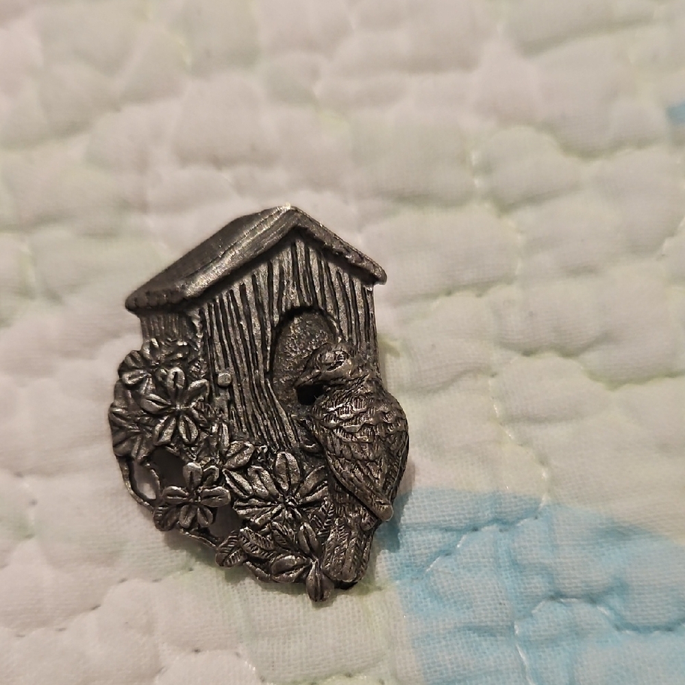Vintage Birds Of Bloom Silver Brooch Pin - Silver Tone